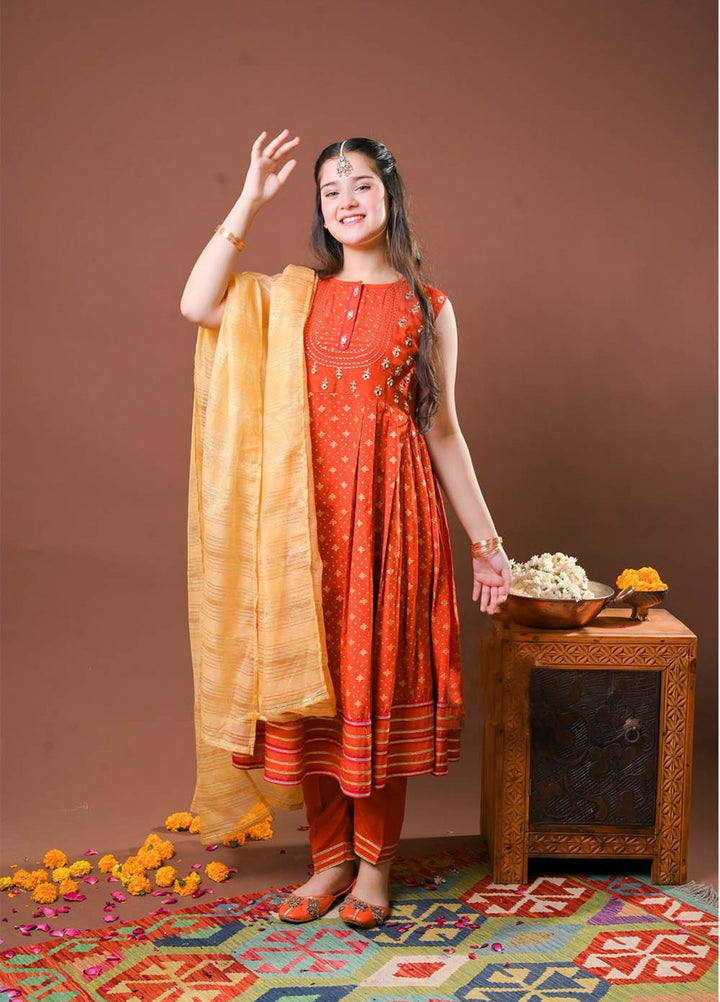 Senorita Girls RTW Embroidered Viscose Raw Silk 3 Piece Suit GDD-03255 Winter Collection