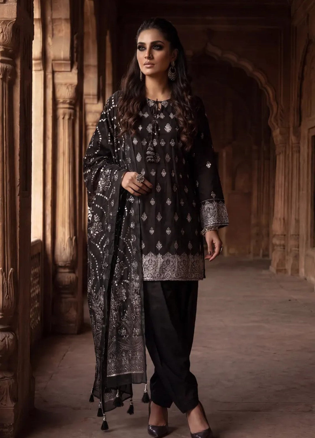 Salitex Unstitched Embroidered Raw Silk 3 Piece Suit WP7L3PEF466 Festive Collection