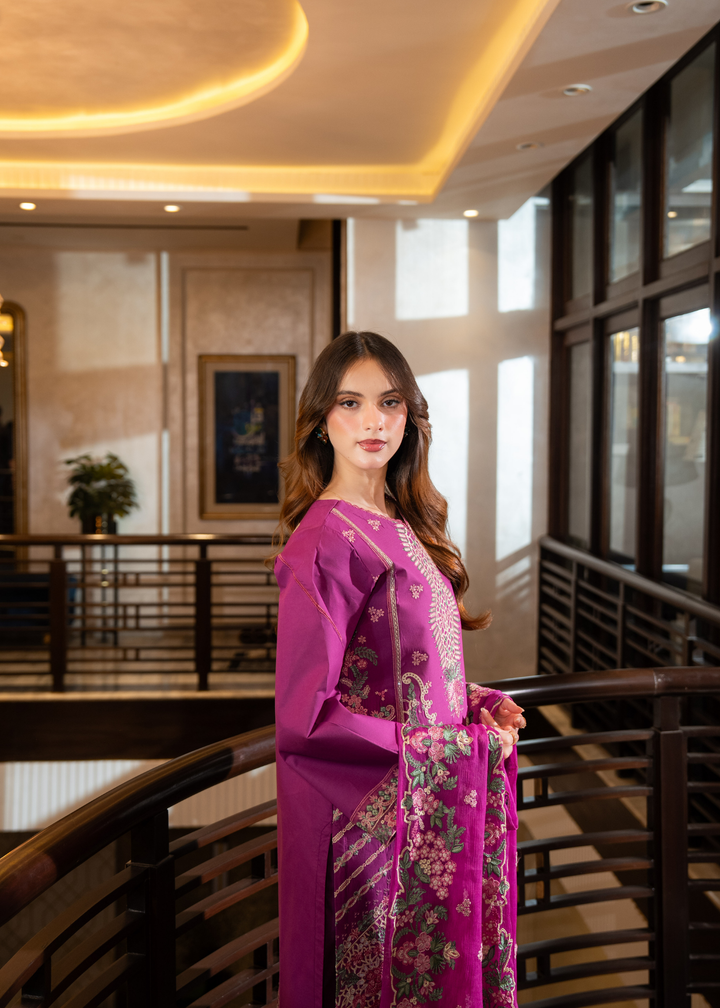 Aria By Meerak RTW Embroidered Lawn 3 Piece Suit AVENOR Festive Collection