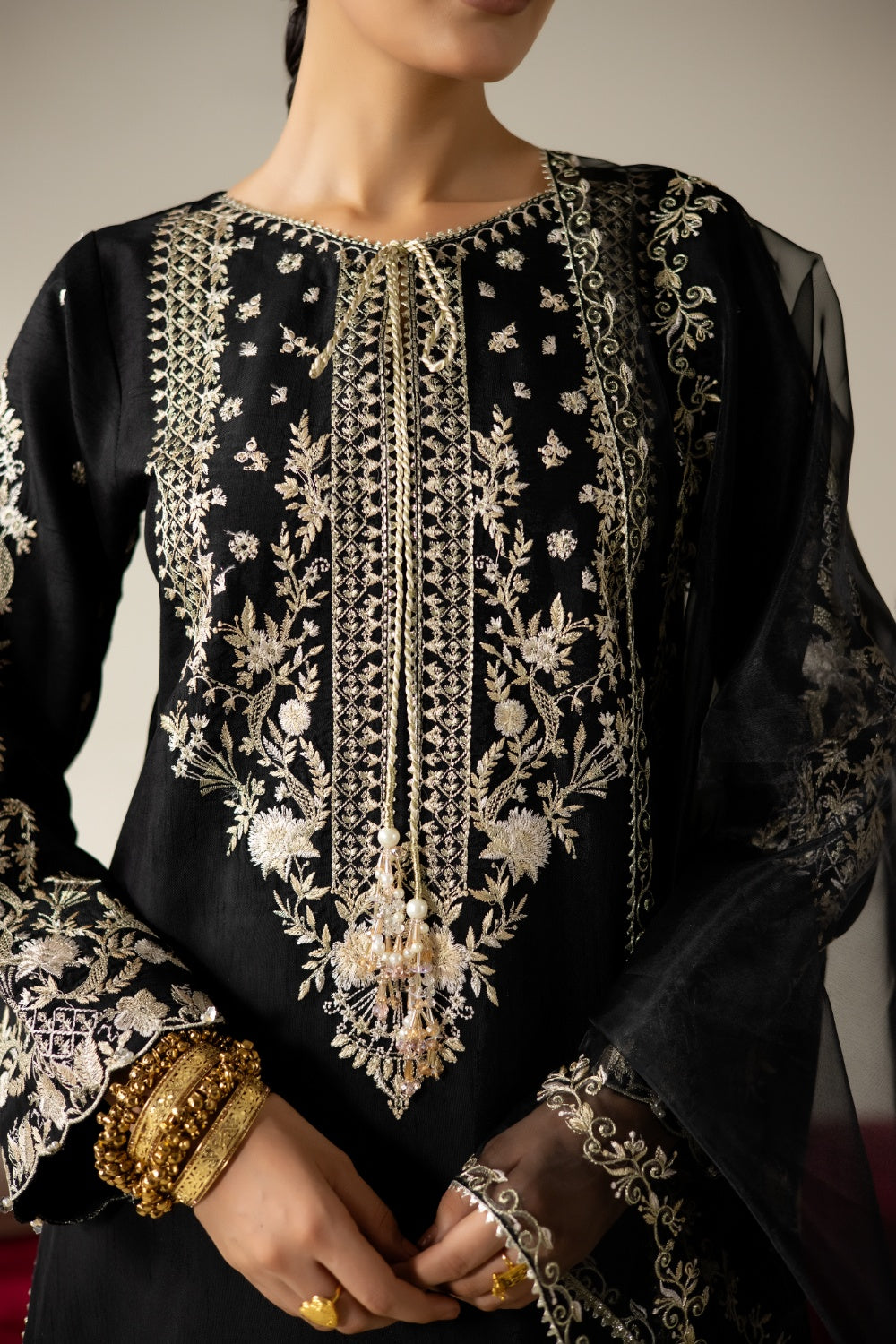 Lune Des Fleurs by Enzo RTW Embroidered Korean Silk 3 Piece Suit MAVROS Festive Collection