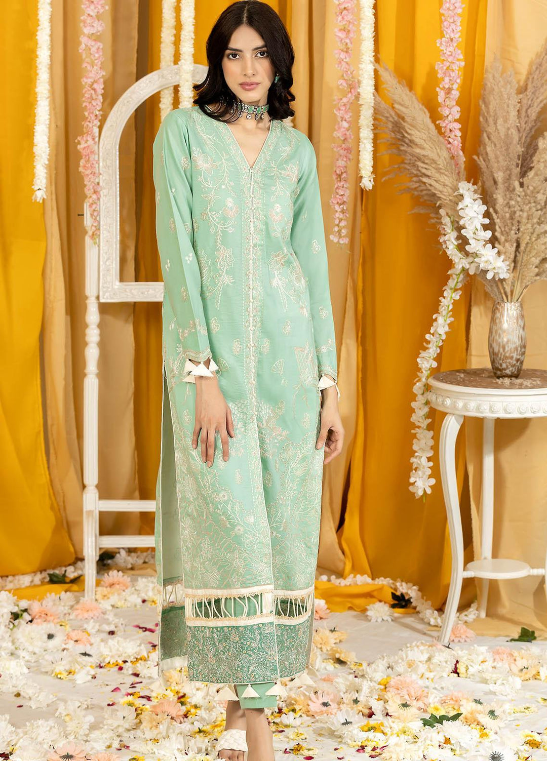 Ghazal By Humdum Embroidered Lawn Suits Unstitched 3 Piece HD23G D-08 - Summer Collection