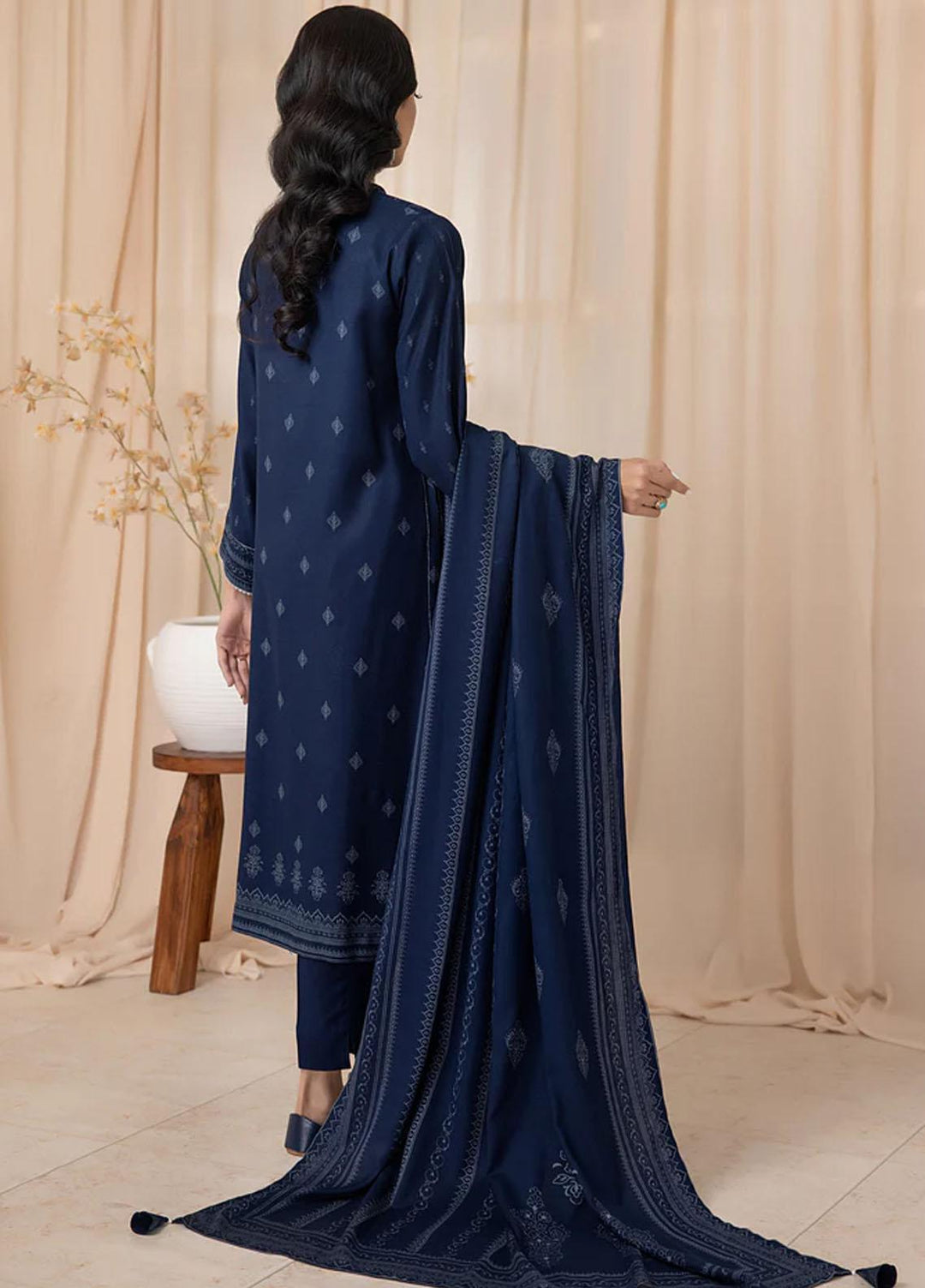 Lakhany Printed Cashmere Wool Suits Unstitched 3 Piece LSM22CV CVC-1008-B - Winter Collection