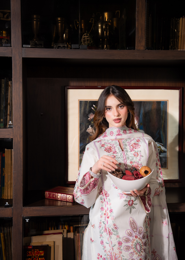 Aria By Meerak RTW Embroidered Lawn 3 Piece Suit AUREMYST Festive Collection