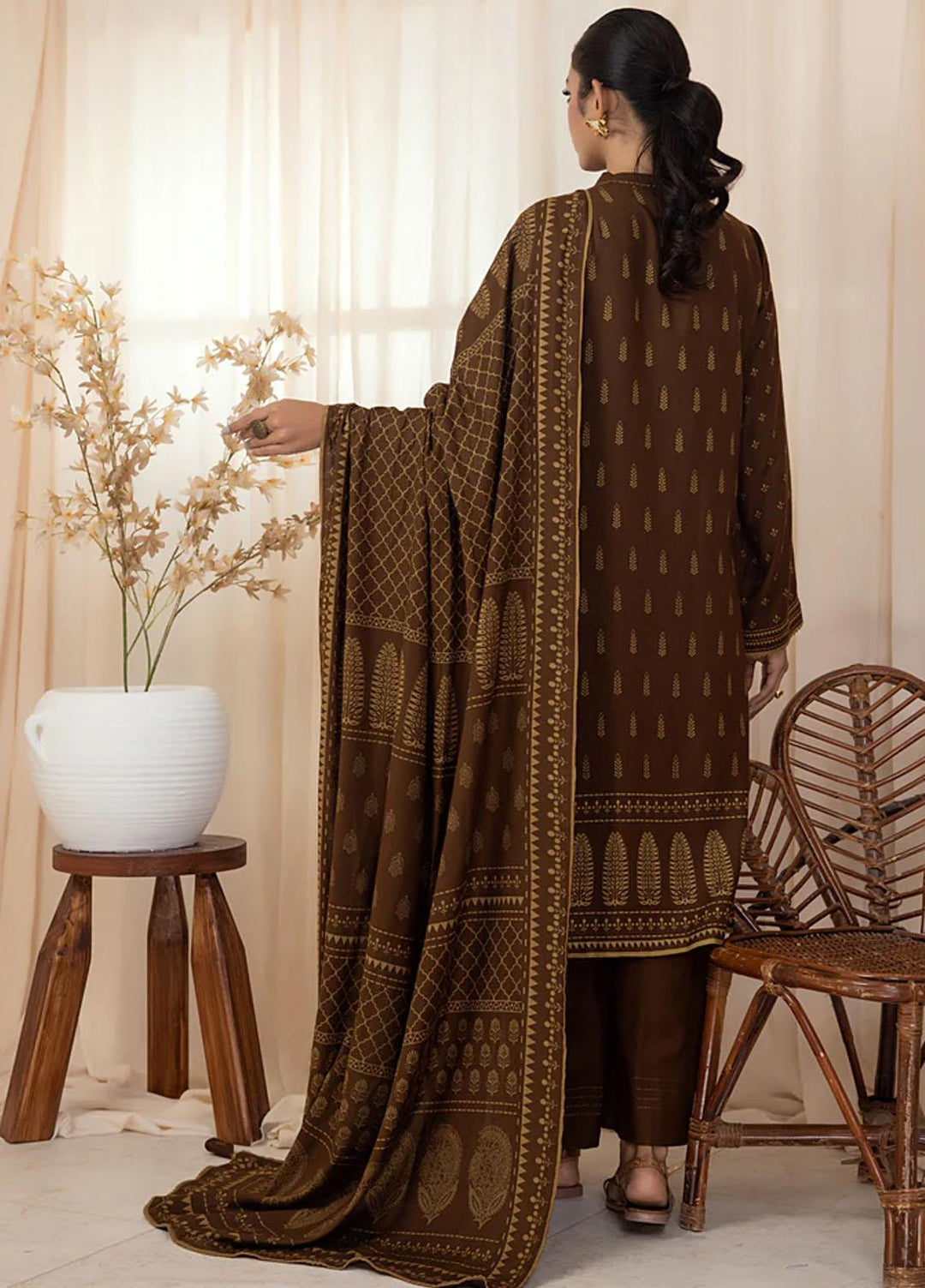 Lakhany Printed Cashmere Wool Suits Unstitched 3 Piece LSM22CV CVC-1001-B - Winter Collection