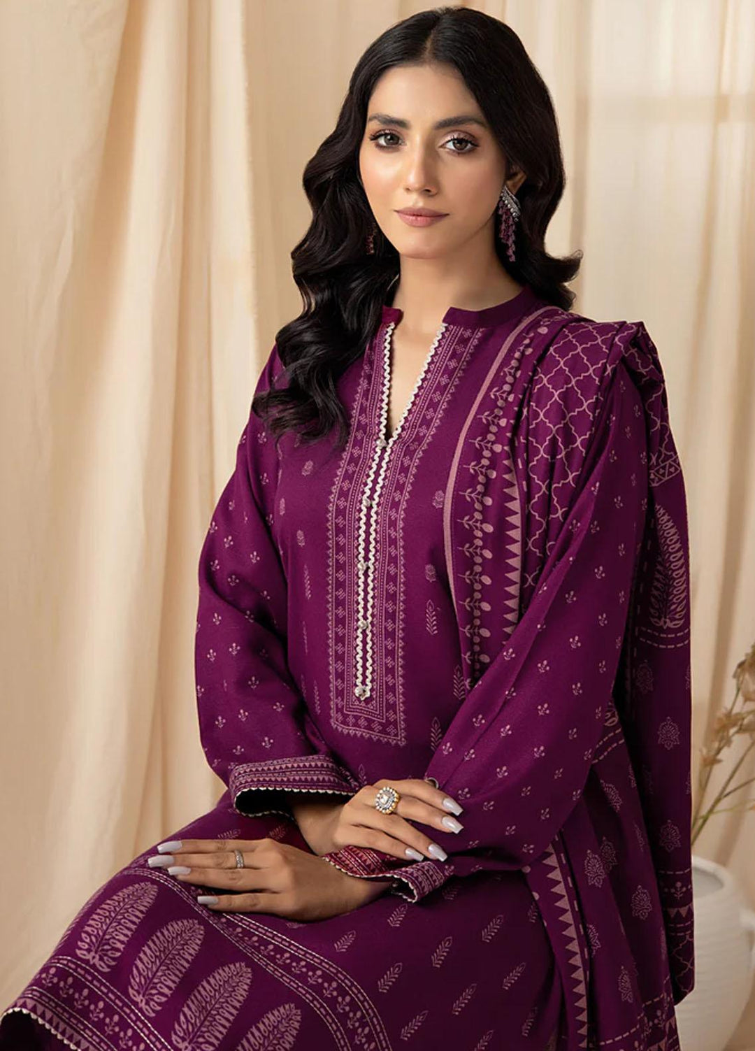Lakhany Printed Cashmere Wool Suits Unstitched 3 Piece LSM22CV CVC-1001-A - Winter Collection