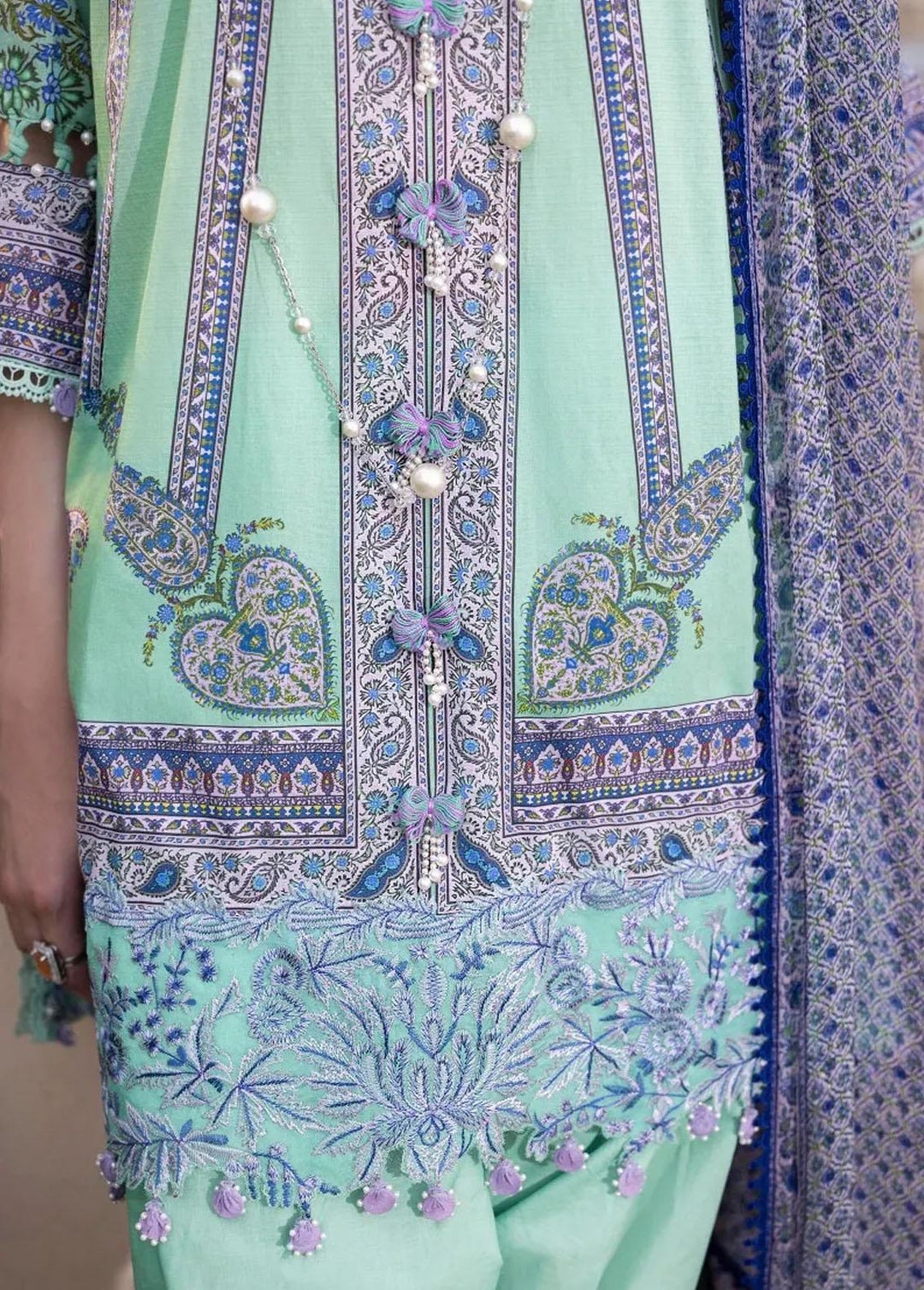 Muzlin By Sana Safinaz Embroidered Lawn Suits Unstitched 3 Piece SS23MZ 9A - Summer Collection