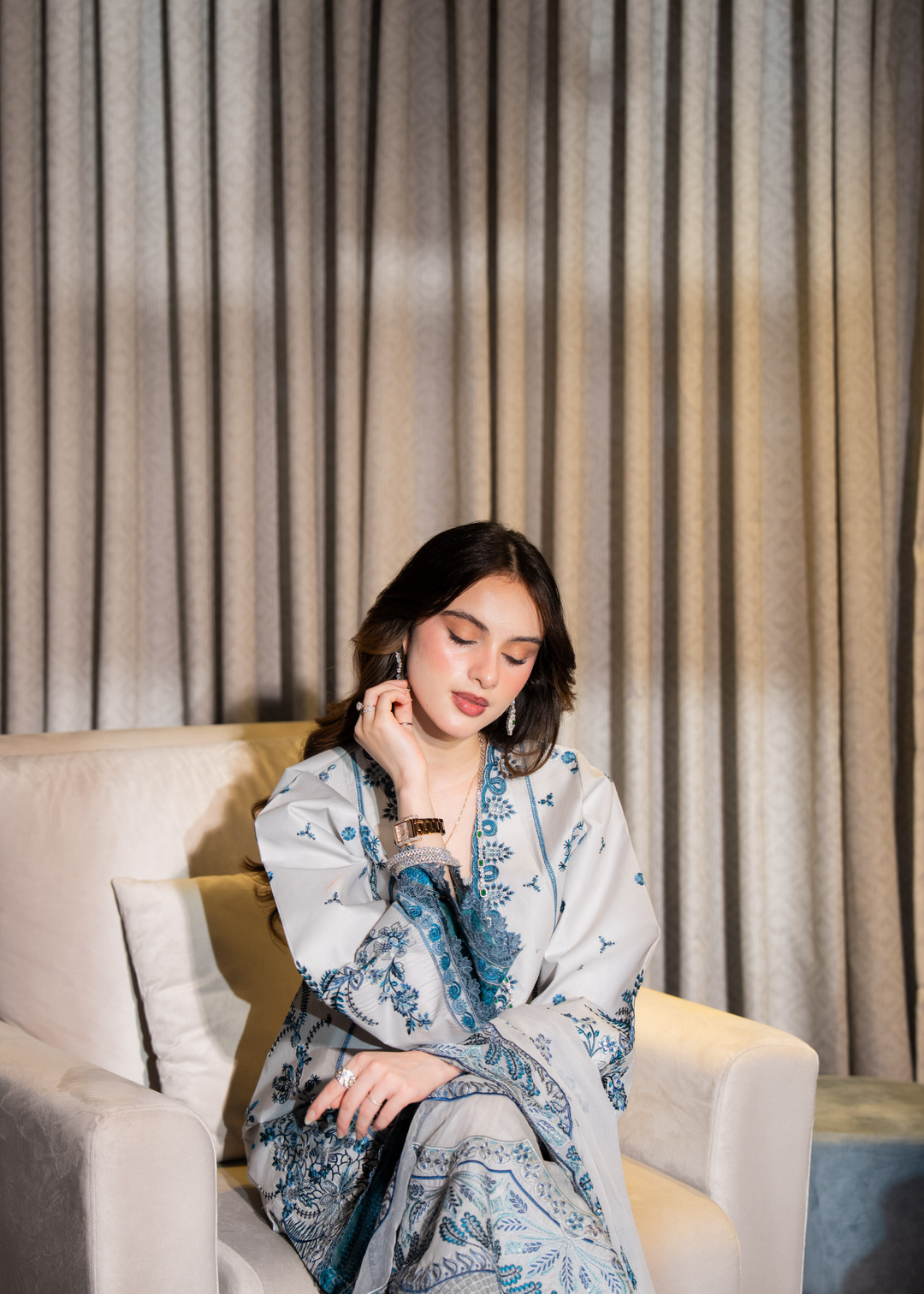 Aria By Meerak RTW Embroidered Lawn 3 Piece Suit RAAHA Festive Collection