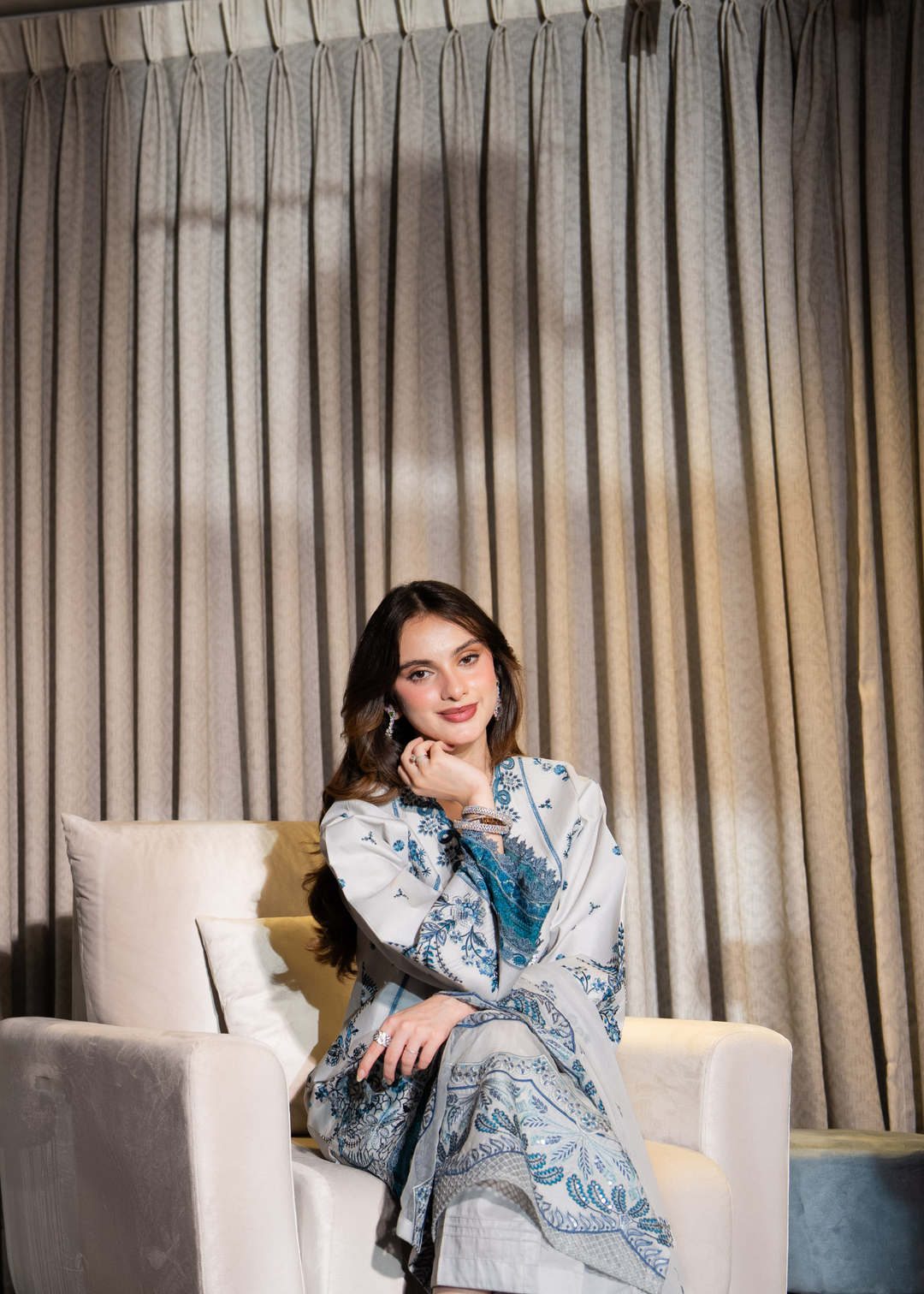Aria By Meerak RTW Embroidered Lawn 3 Piece Suit RAAHA Festive Collection