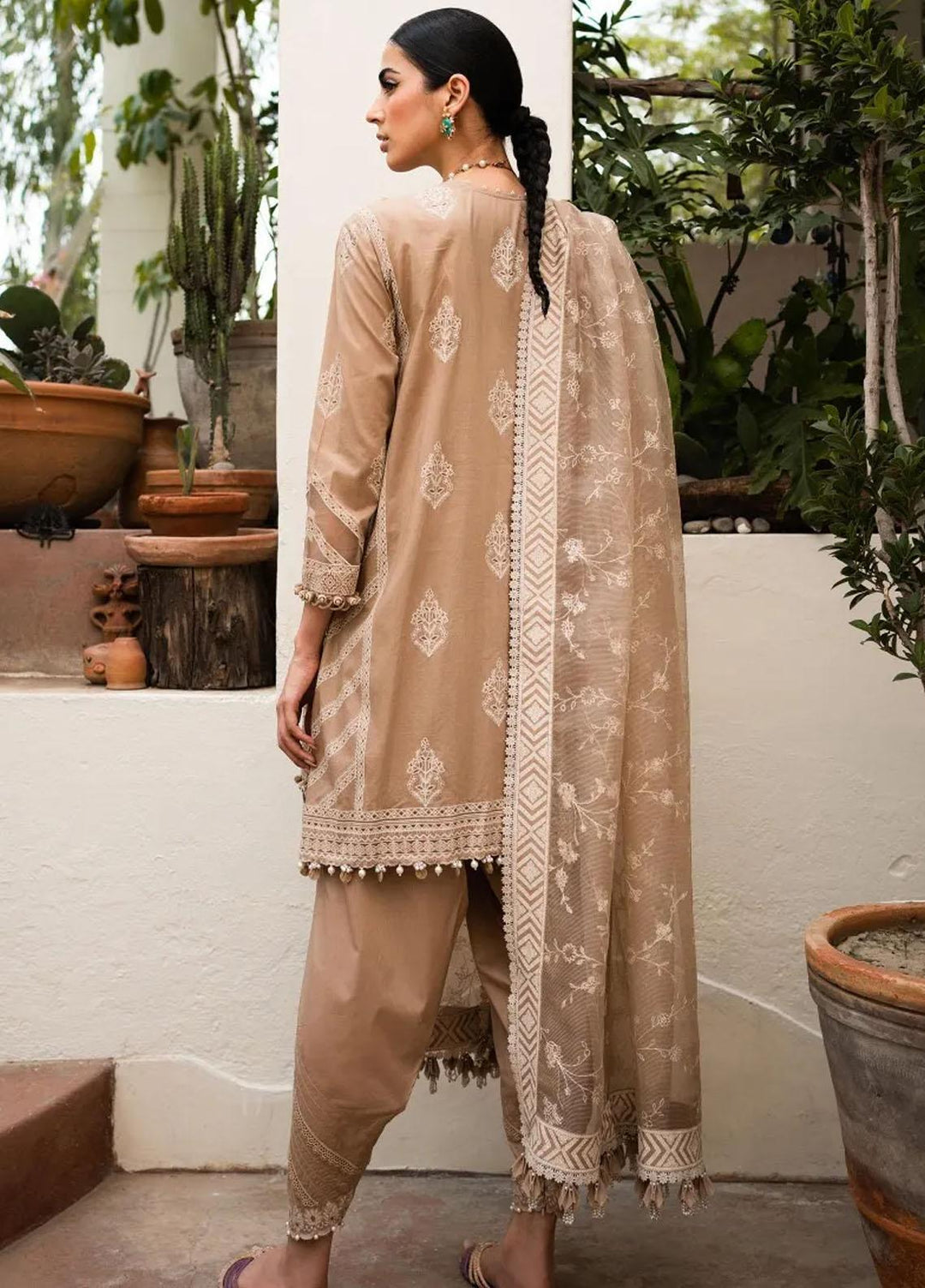 Muzlin By Sana Safinaz Embroidered Lawn Suits Unstitched 3 Piece SS23MZ 7B - Summer Collection