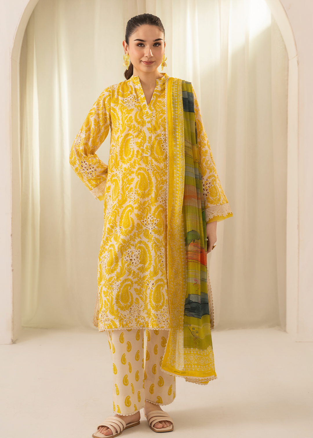 Solace by Meerak RTW Embroidered Lawn 3 Piece Suit DL-05 - Casual Collection