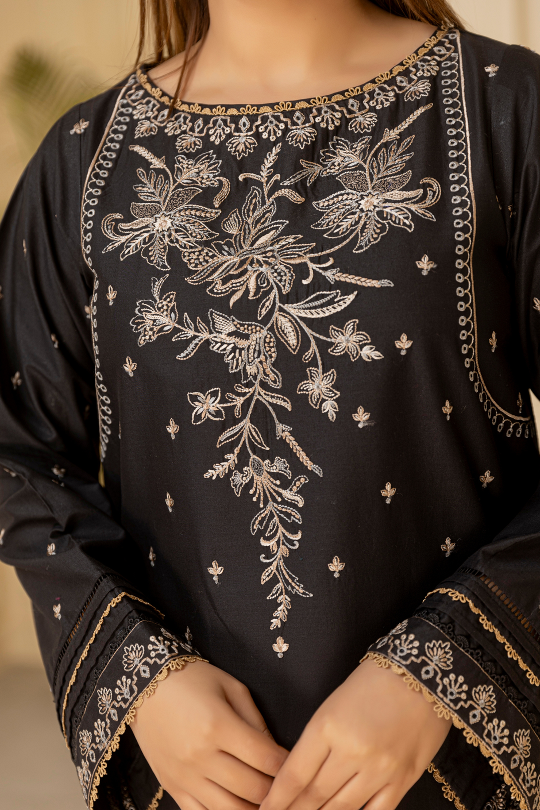 Waresha Women RTW Embroidered Lawn 2 Piece Suit GW07 - Festive Collection
