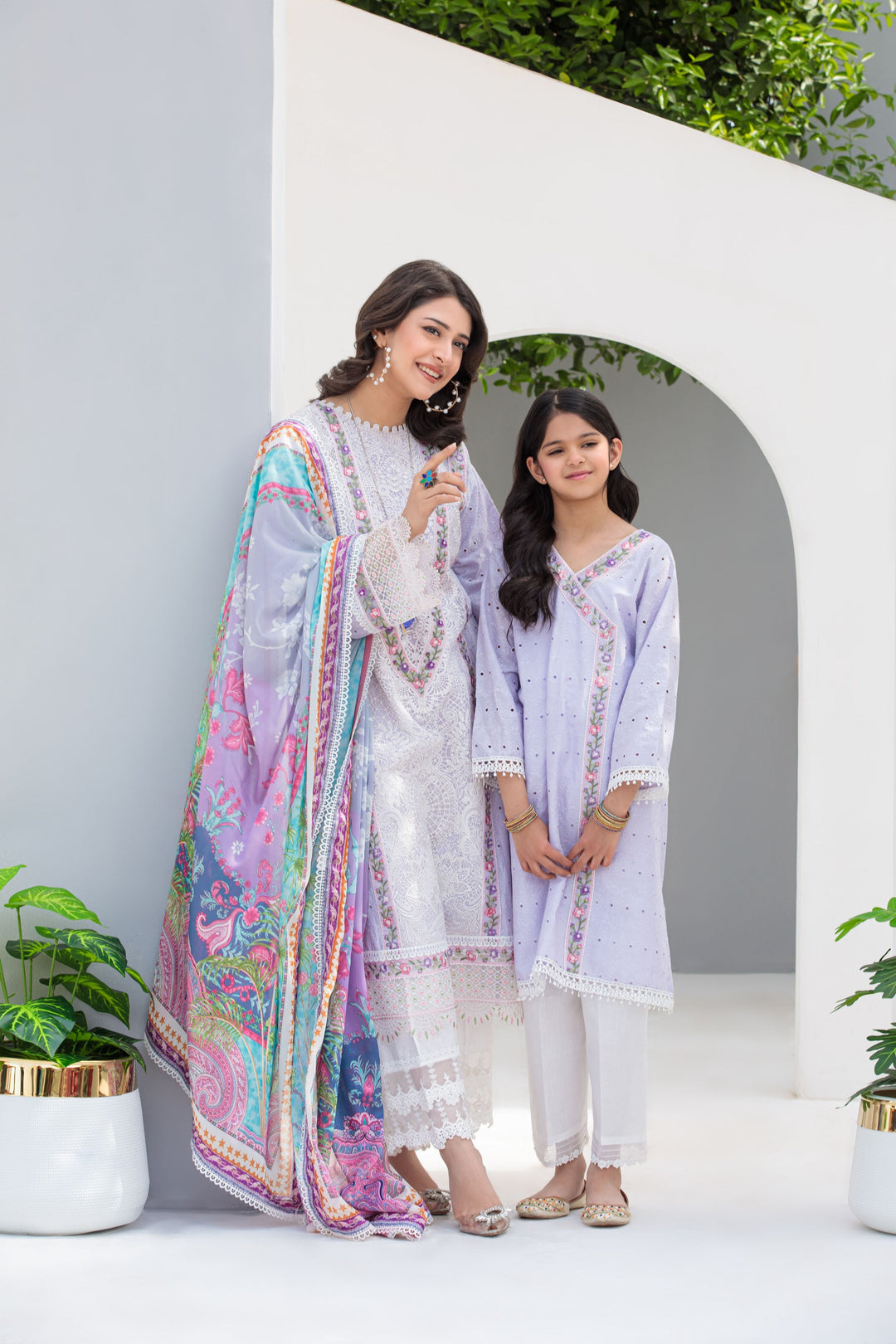 La Elise Women RTW Embroidered Schiffli Lawn 3 Piece Suit 0001303 Glace - Casual Collection