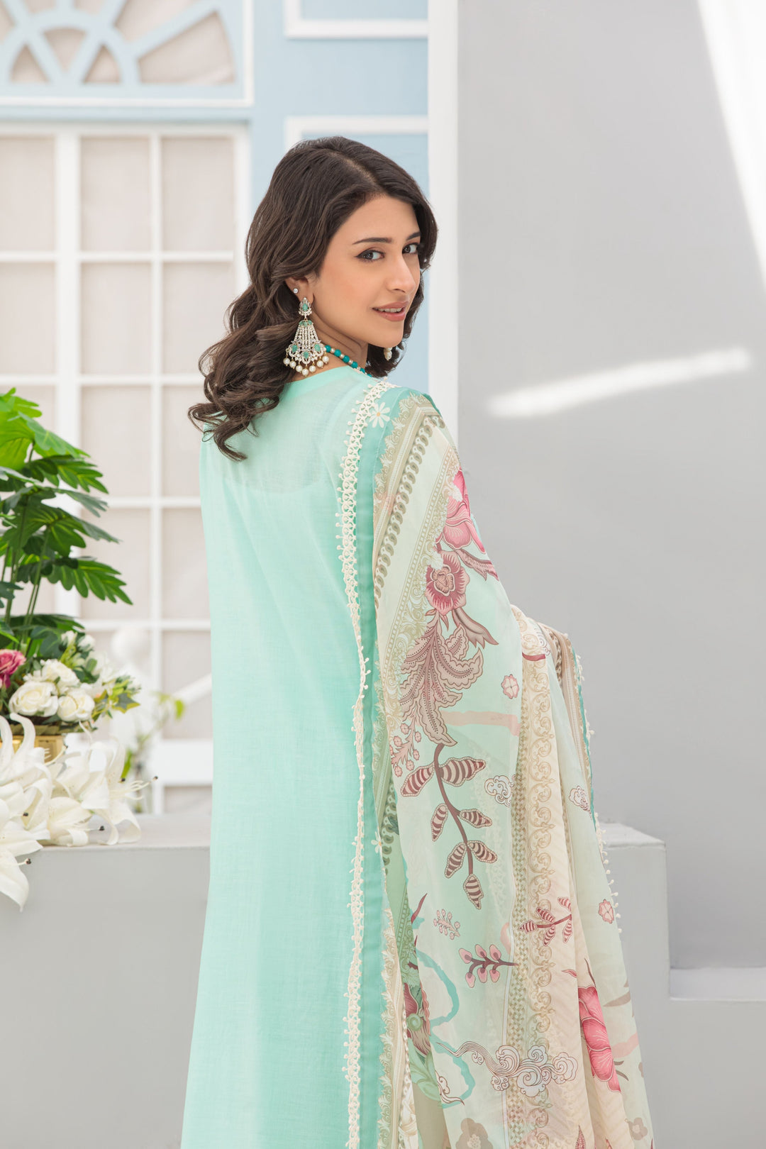 La Elise Women RTW Embroidered Lawn 3 Piece Suit 0001304 Blanc - Casual Collection