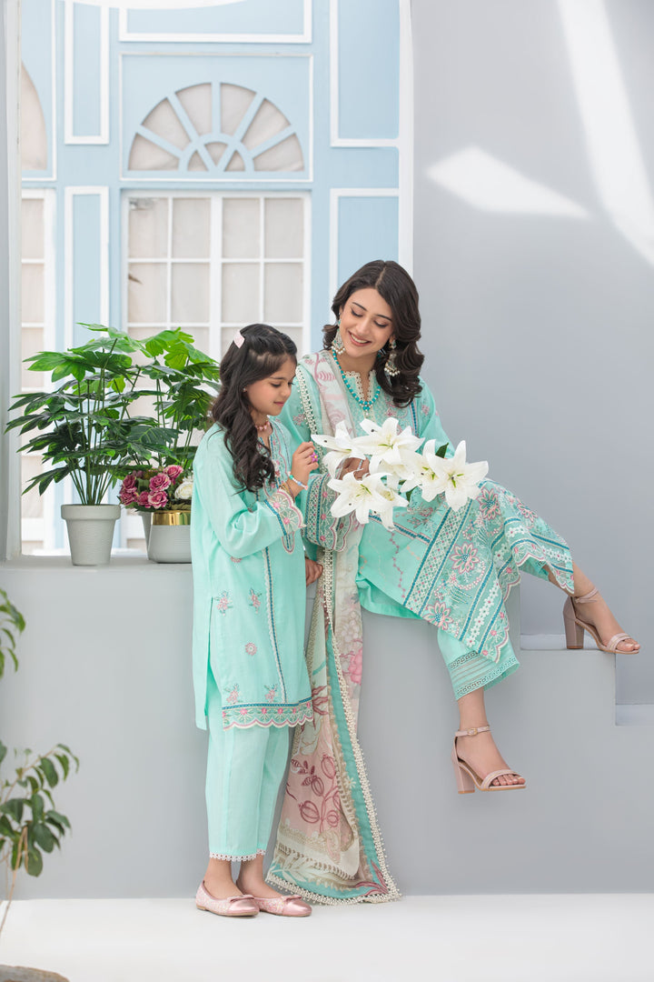 La Elise Women RTW Embroidered Lawn 3 Piece Suit 0001304 Blanc - Casual Collection