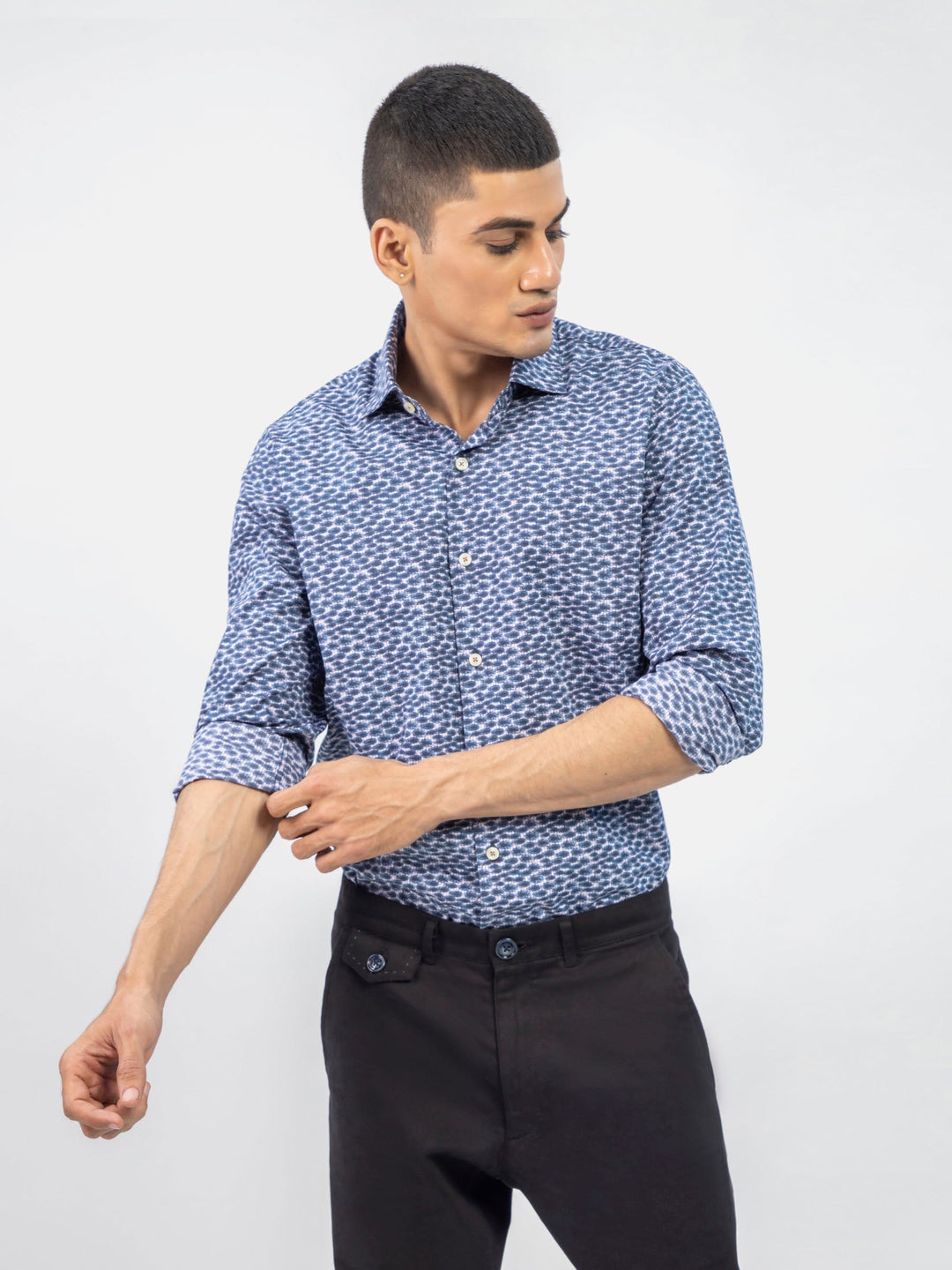 Brumano Mens RTW Solids Cotton Shirt Navy Blue Abstract With Classic Collar Casual Collection