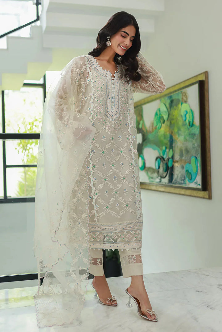 Nadia Khan Pret Embroidered Pure Organza 3 Piece Ivory White