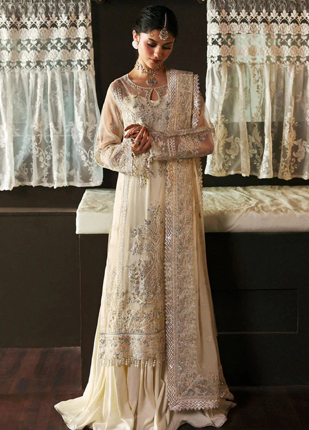 Mahnur Embroidered Organza Suits Unstitched 3 Piece D-10 Nehab- Formals Collection