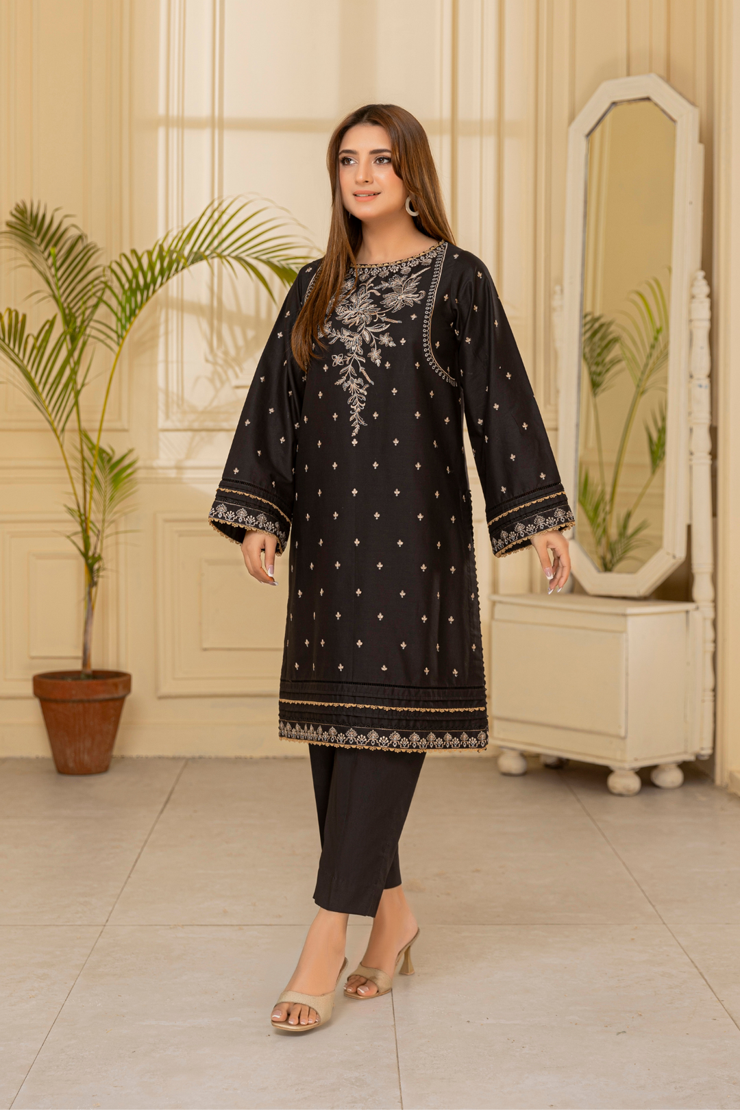 Waresha Women RTW Embroidered Lawn 2 Piece Suit GW07 - Festive Collection