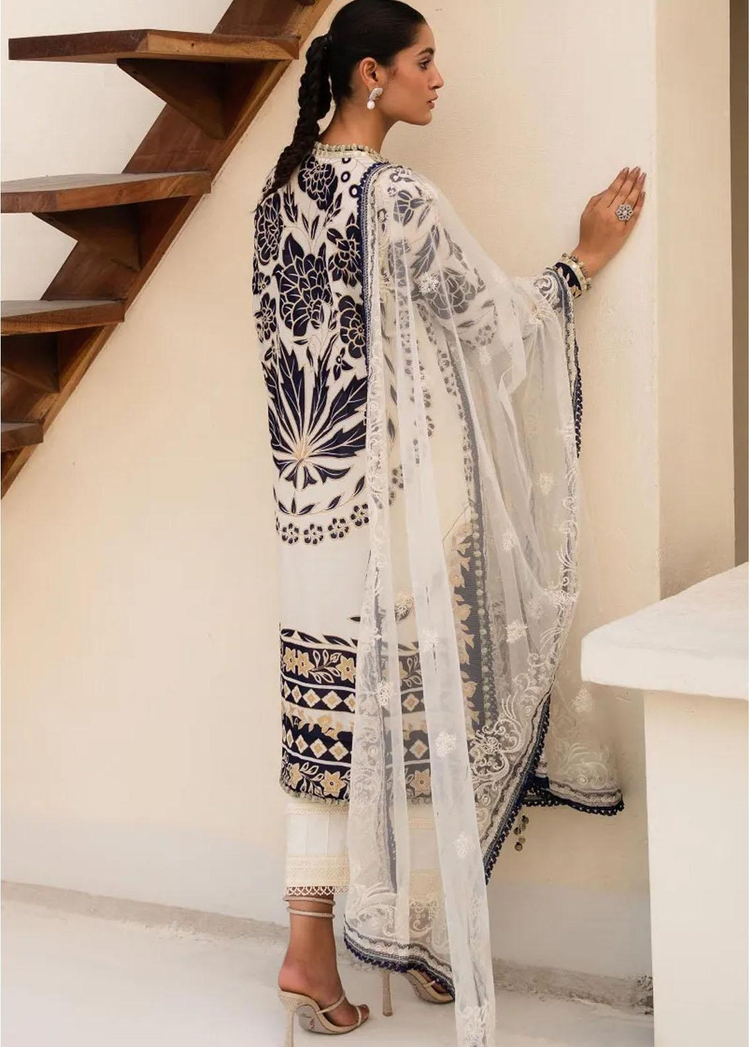 Muzlin By Sana Safinaz Embroidered Lawn Suits Unstitched 3 Piece SS23MZ 2B - Summer Collection