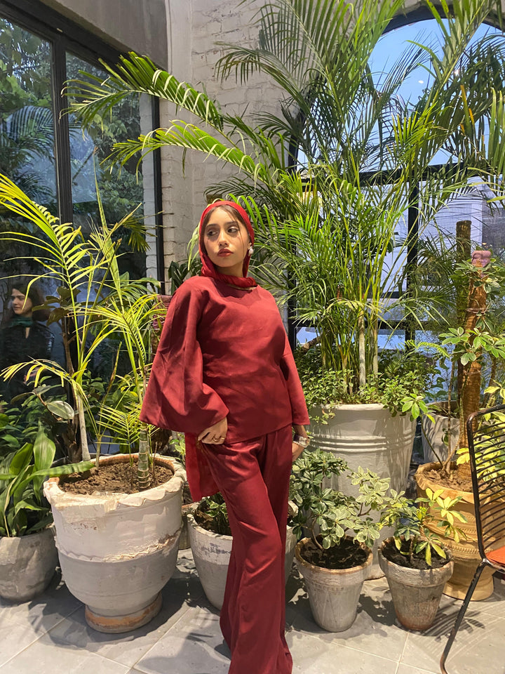 Mehr by Syah Women RTW Solids Grip 2 Piece Suit Top with Trouser Festive Collection