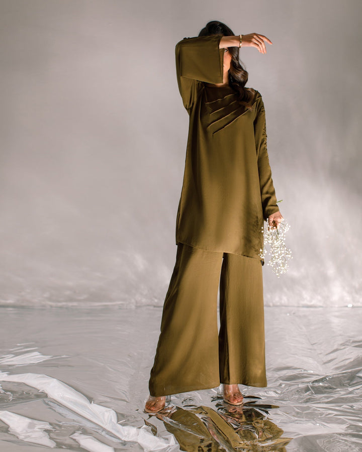 Serendipity by Ombrella Women RTW Solids Georgette 2 Piece Suit Olive Green Lyra - Casual Collection