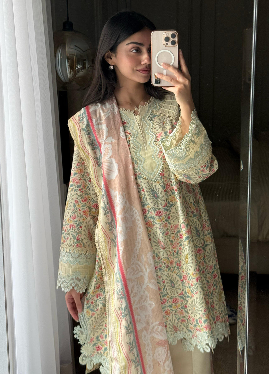Q Prints by Qalamkar Unstitched Printed Lawn 3 Piece Suit QLK26UQL ZAYRA QQP-04 (B) - Summer Collection