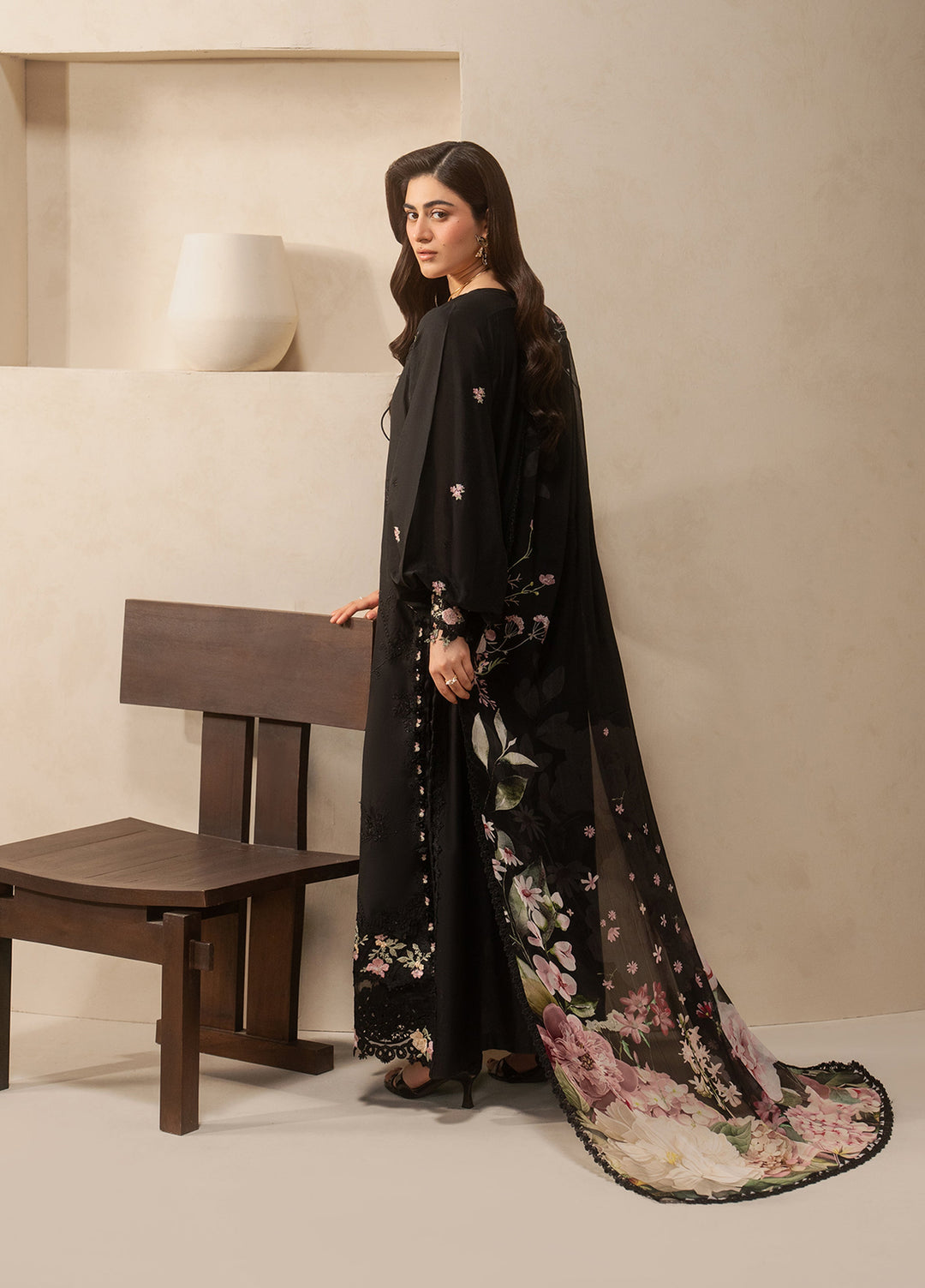E-Craft by Elaf Unstitched Embroidered Lawn 3 Piece Suit EHC-5A Charcoal - Casual Collection