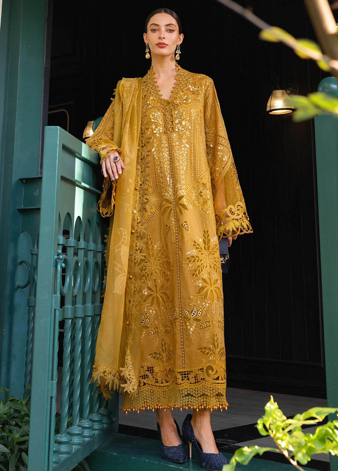 Maria B Unstitched Embroidered Lawn 3 Piece Suit MB26ULE D7 - Eid Collection