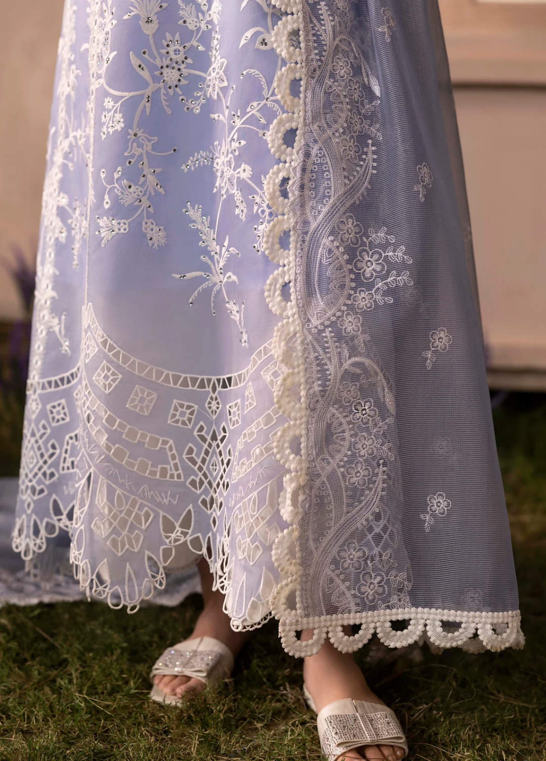 Sable Vogue Unstitched Embroidered Organza 3 Piece Suit SV26UL SL-04-25 - Summer Collection