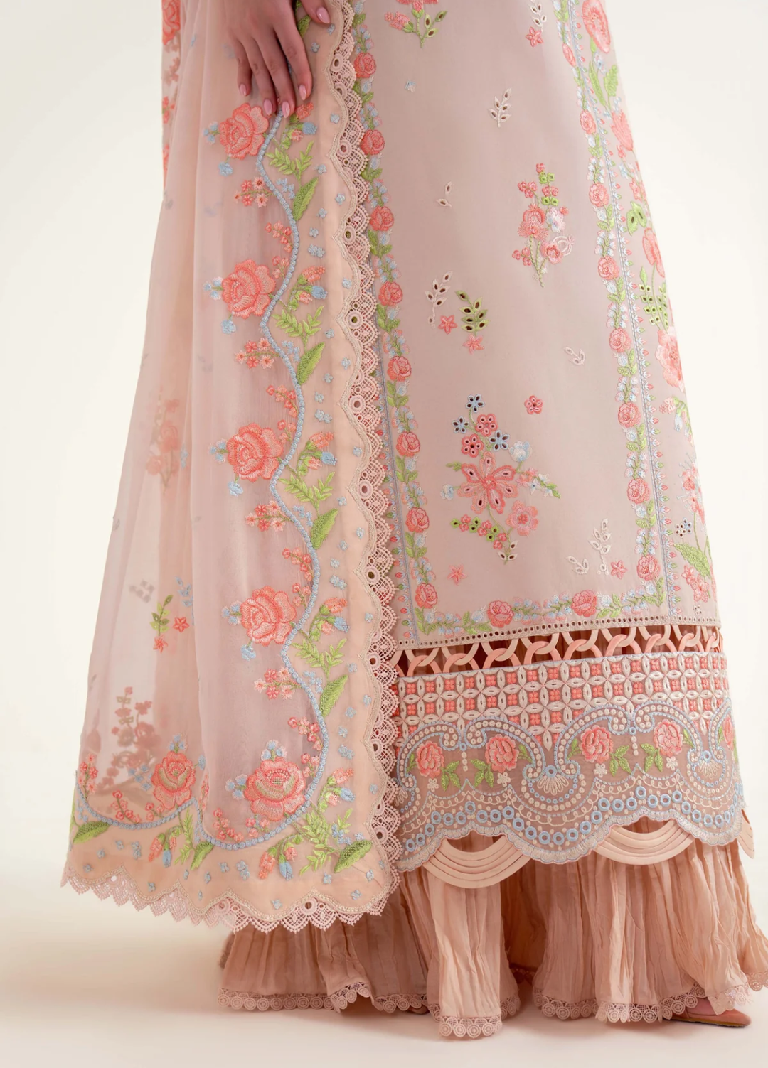 Sable Vogue Unstitched Embroidered Lawn 3 Piece Suit SV26UL SL-03-25-V2 - Summer Collection