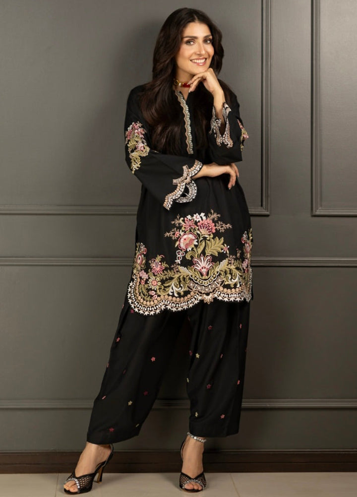 Noore by Amal RTW Embroidered Blended Lawn 2 Piece Suit Mehar Casual Collection