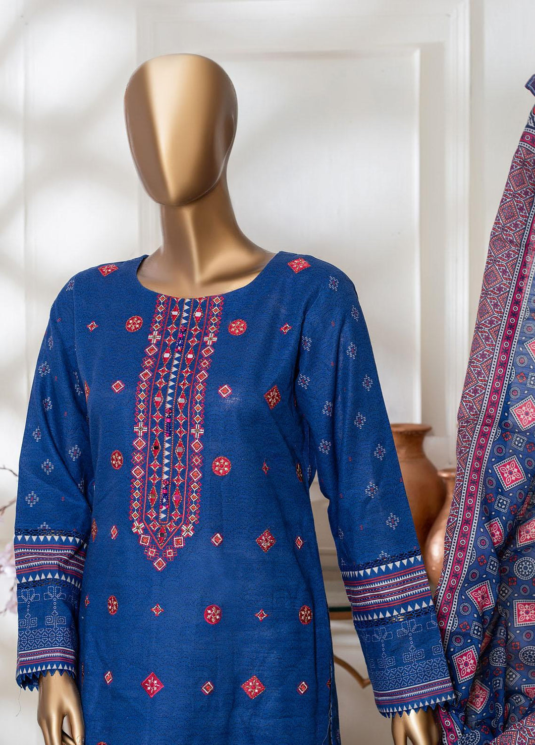 HZ Textiles Embroidered Khaddar Suits Unstitched 3 Piece HZ22PK-V3 PKE-2213 - Winter Collection