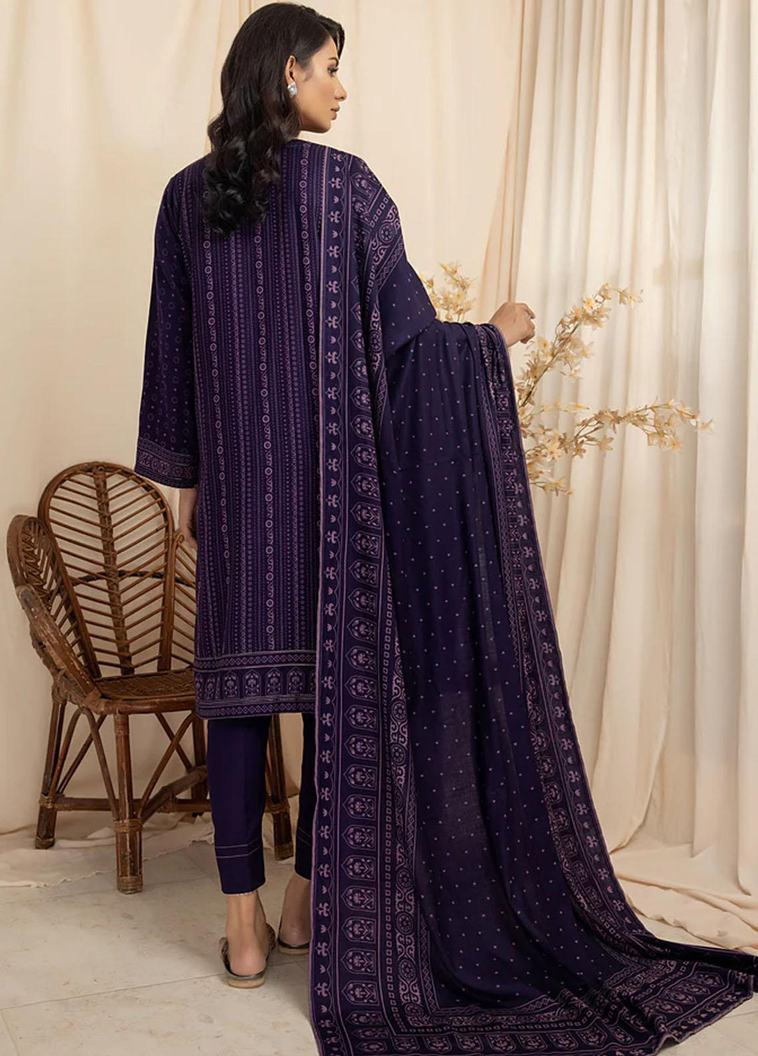 Lakhany Printed Cashmere Wool Suits Unstitched 3 Piece LSM22CV CVC-1007-C - Winter Collection