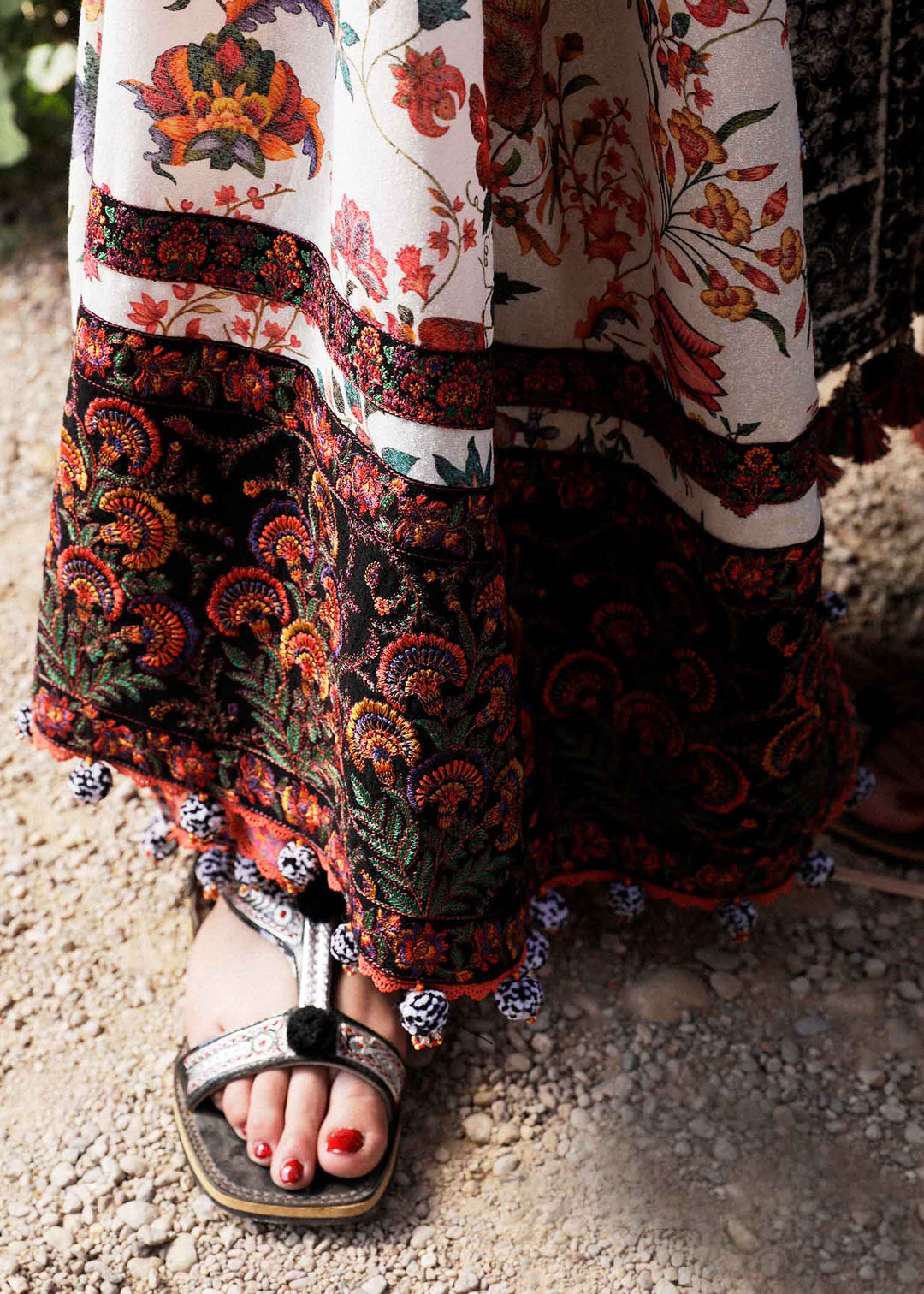 Hussain Rehar Embroidered Karandi Suits Unstitched 3 Piece HRR23KW Vanta - Winter Collection