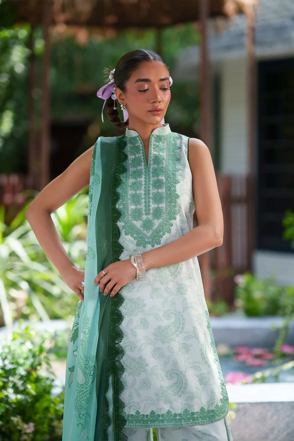 Laanem by Saira Rizwan Unstitched Embroidered Lawn 3 Piece Suit SR26ULL ZAREEN-B - Summer Collection
