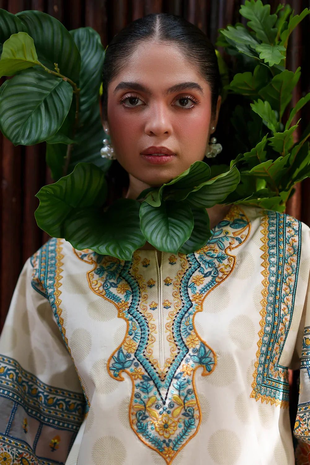 Laanem by Saira Rizwan Unstitched Embroidered Lawn 3 Piece Suit SR26ULL AZURA-A - Summer Collection