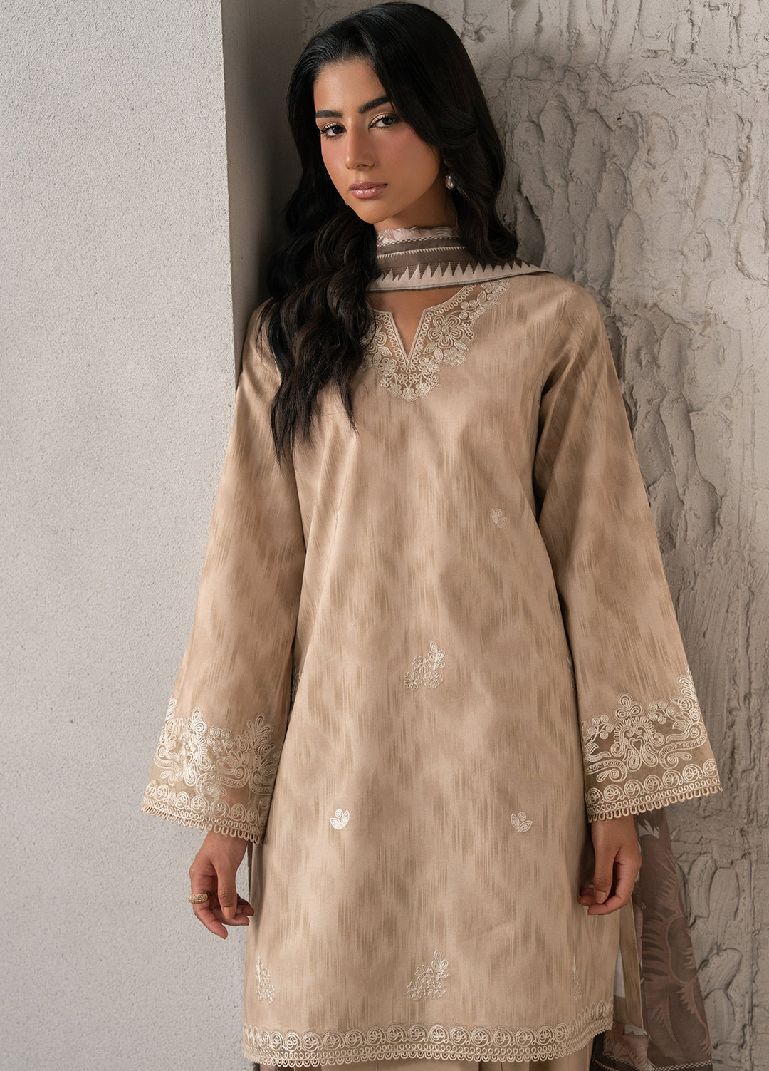 Selure by Seran Women Unstitched Embroidered Lawn 3 Piece Suit SN26ULS Elira D-07 - Casual Collection