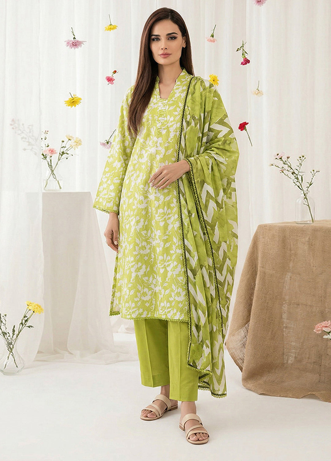 Salina by Regalia Textiles Unstitched Digital Printed Lawn 3 Piece Suit RG26ULSP D5 - Casual Collection