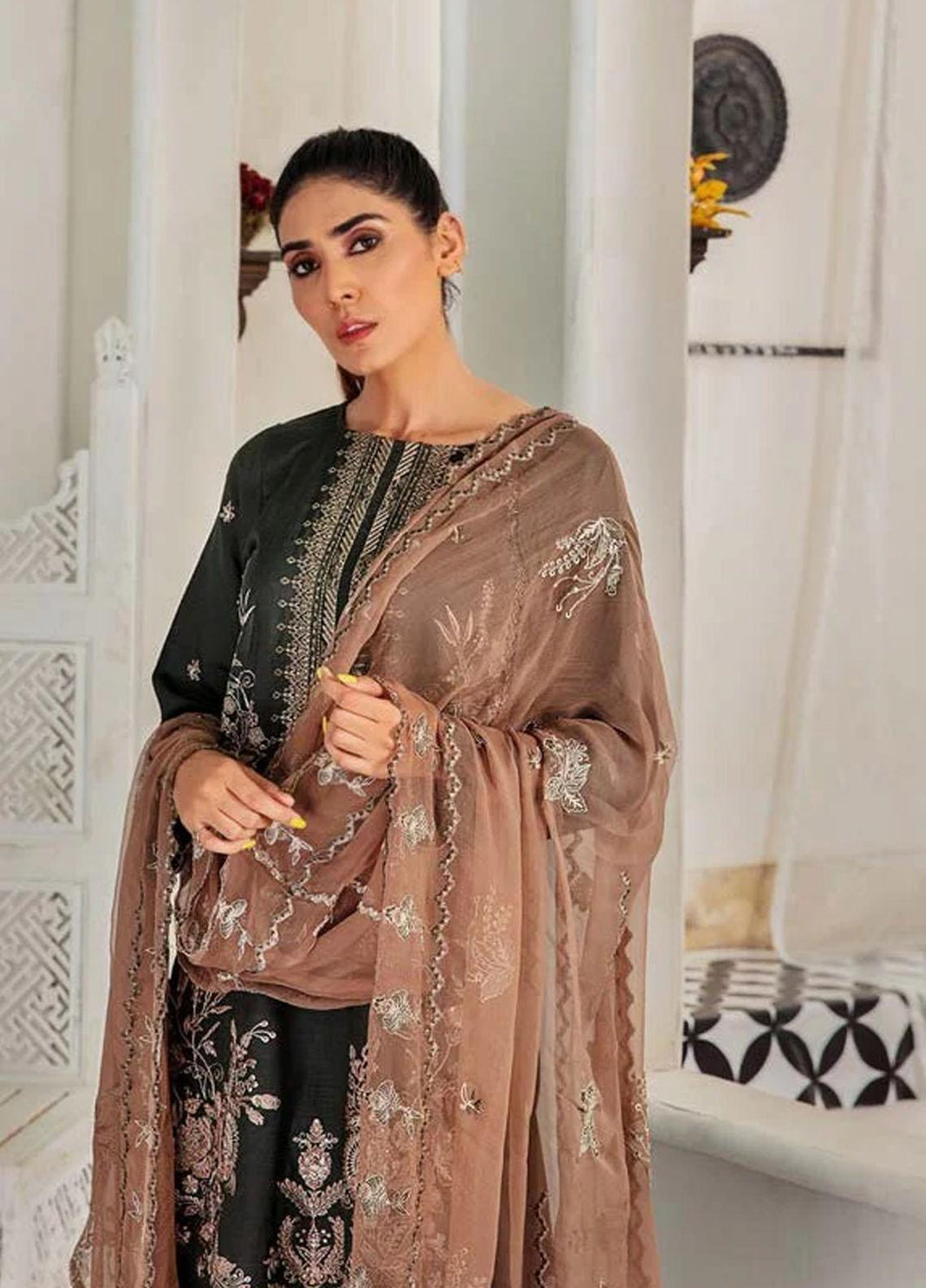 Noir By Humdum Embroidered Linen Suits Unstitched 3 Piece HD22N D-06 - Winter Collection