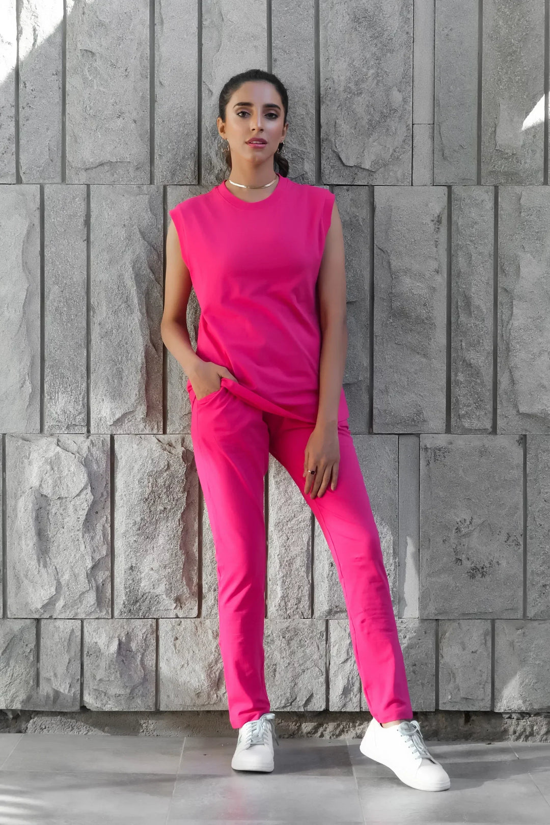 Dhaga Women Western Solids 2 Piece jersy Fushia Co Ords Sleevesles DHSSSCO1 - Summer Collection