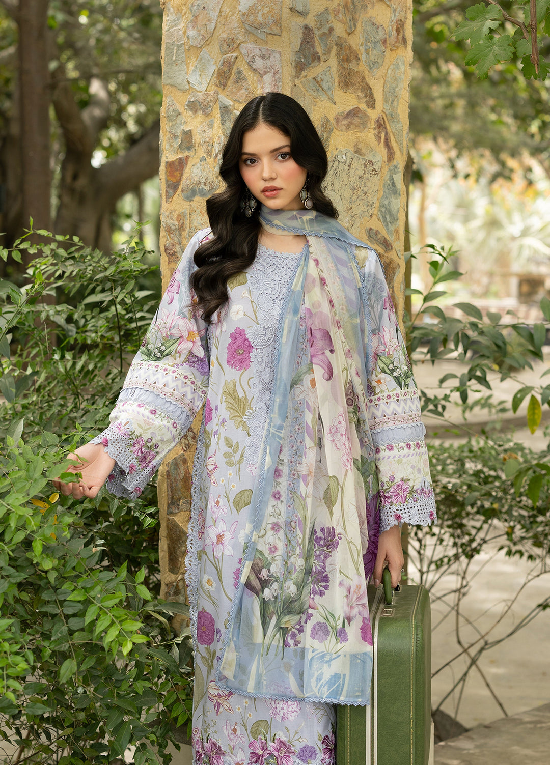 Signature by Elaf Unstitched Embroidered Lawn 3 Piece Suit EL26USLE Ariana ESG-5A - Eid Collection