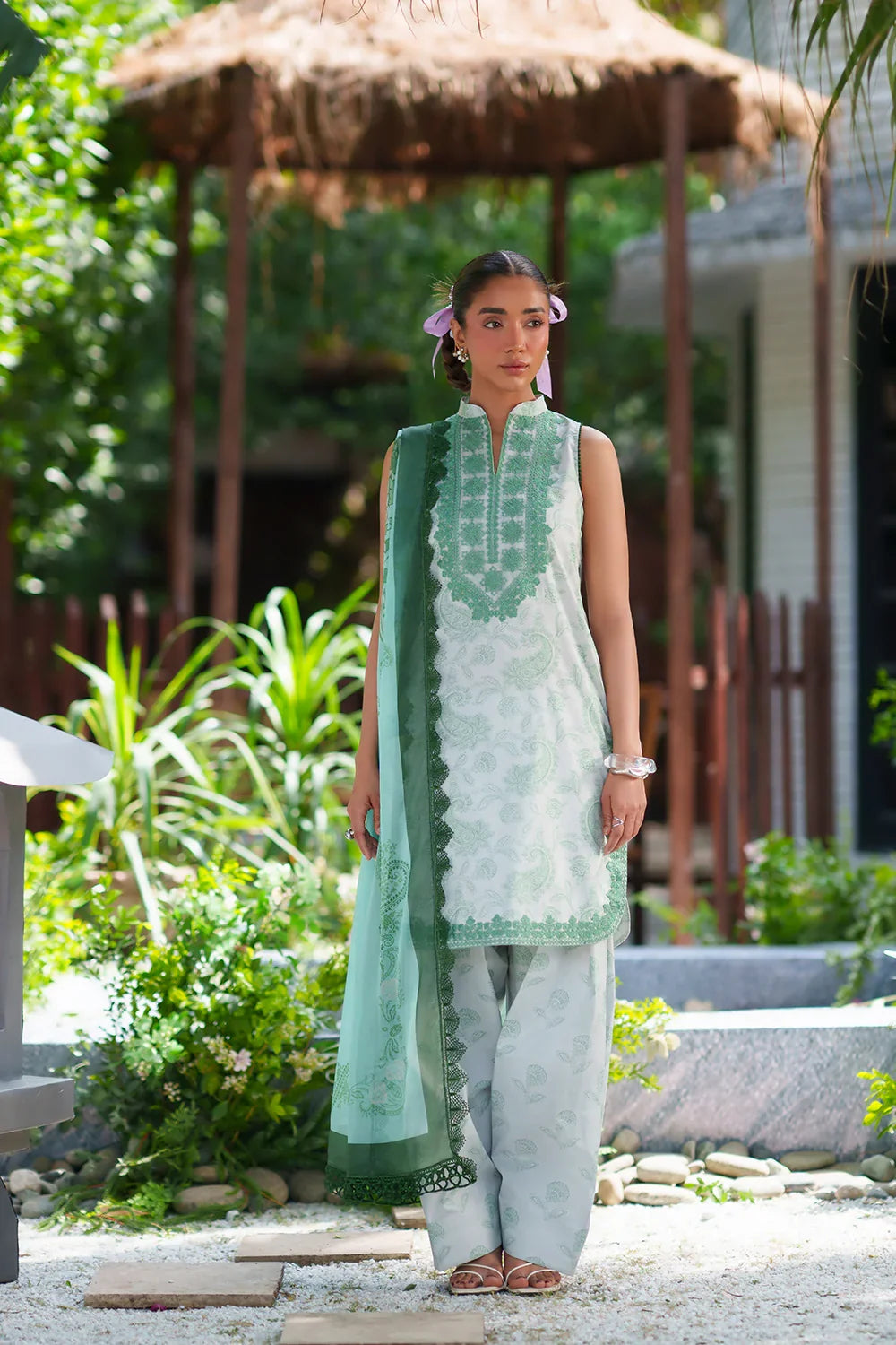 Laanem by Saira Rizwan Unstitched Embroidered Lawn 3 Piece Suit SR26ULL ZAREEN-B - Summer Collection