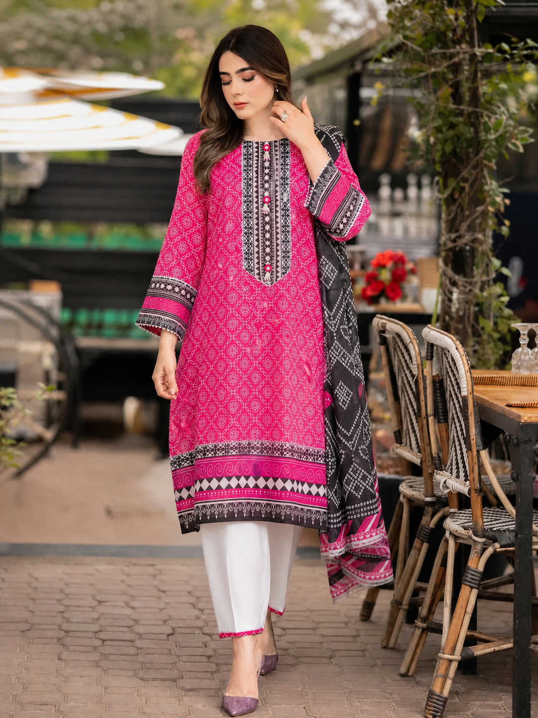 La Elise Women RTW Embroidered Lawn 3 Piece Suit 0000604 Safa - Casual Collection