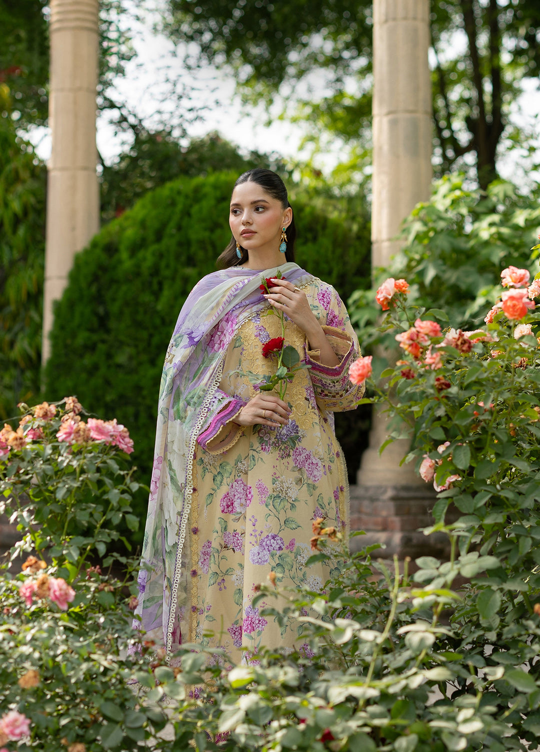 Signature by Elaf Unstitched Embroidered Lawn 3 Piece Suit EL26USLE Stella ESG-7A - Eid Collection
