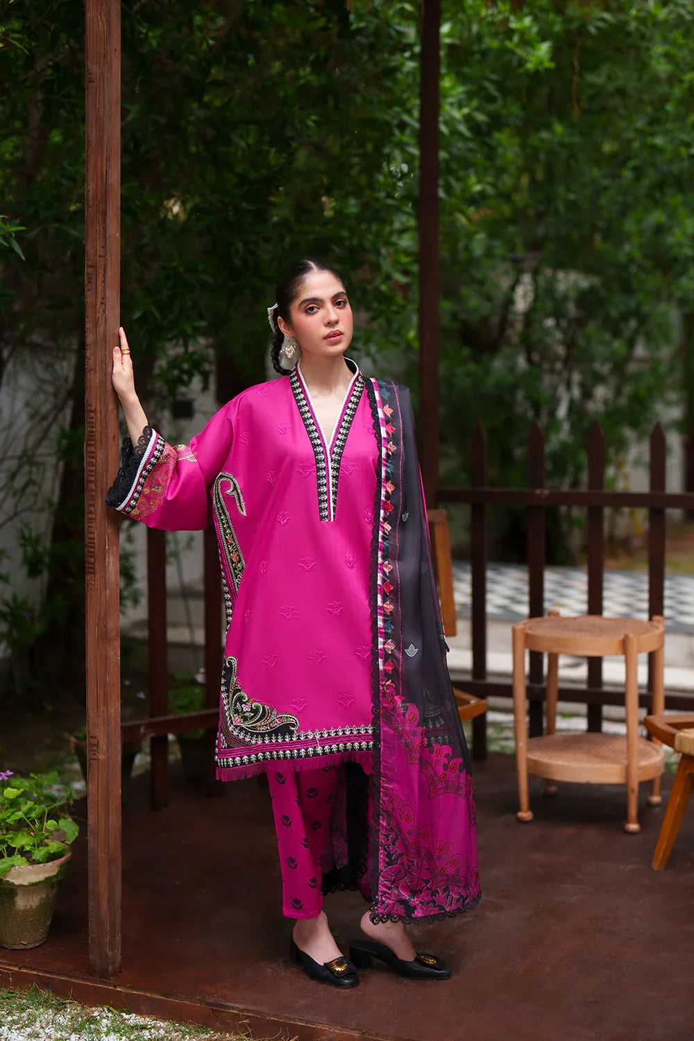 Laanem by Saira Rizwan Unstitched Embroidered Lawn 3 Piece Suit SR26ULL AMARA-А - Summer Collection