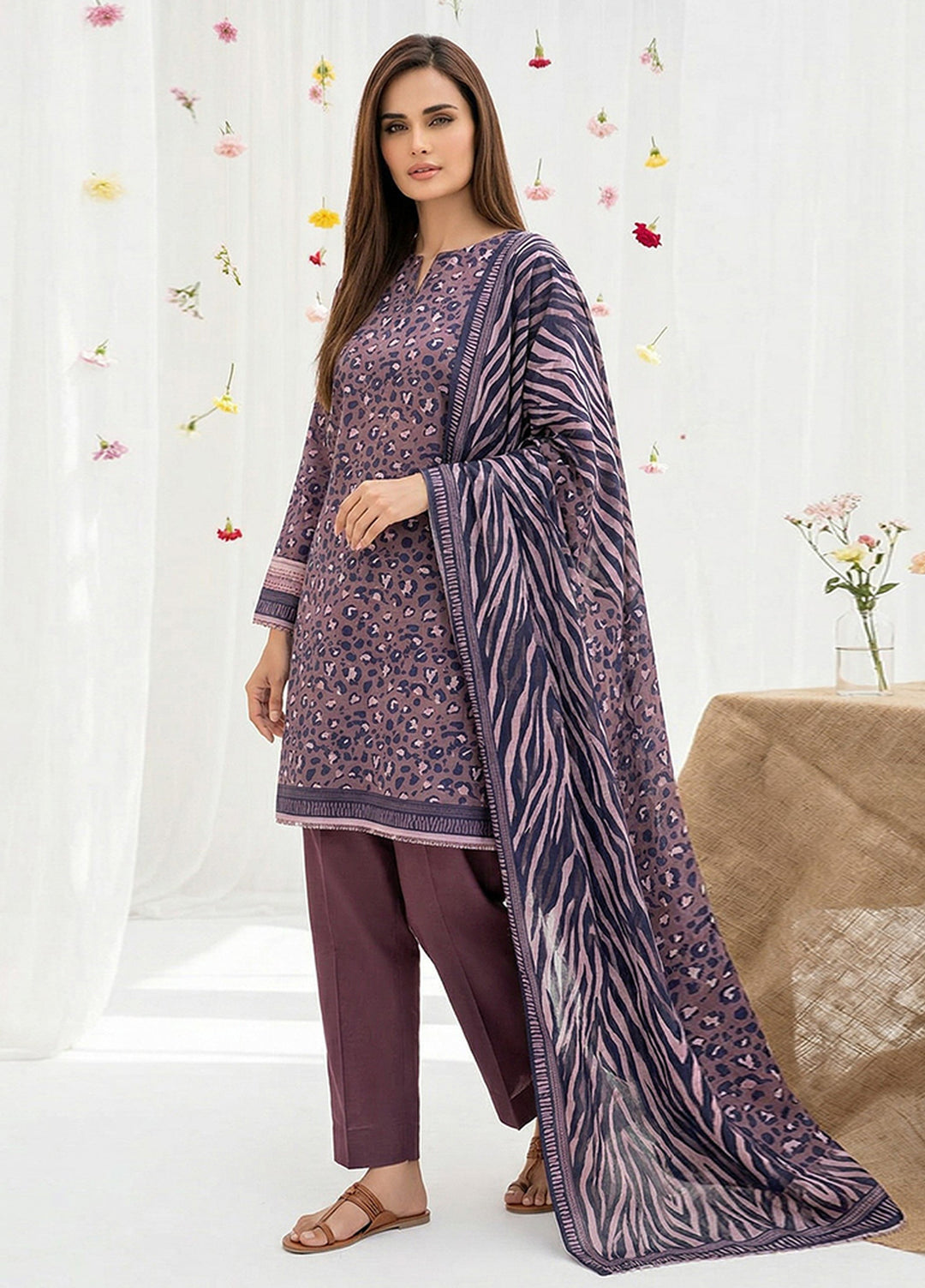 Salina by Regalia Textiles Unstitched Digital Printed Lawn 3 Piece Suit RG26ULSP D7 - Casual Collection