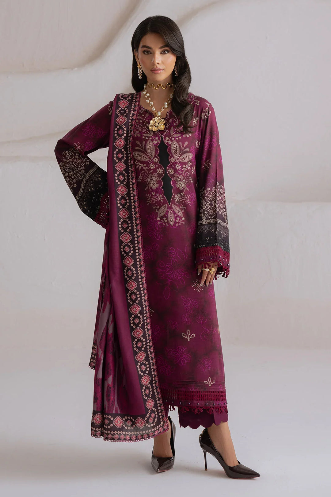 Signature Prints by Nureh Unstitched Printed Viscose 3 Piece Suit NU26UVP SP-216 - Winter Collection