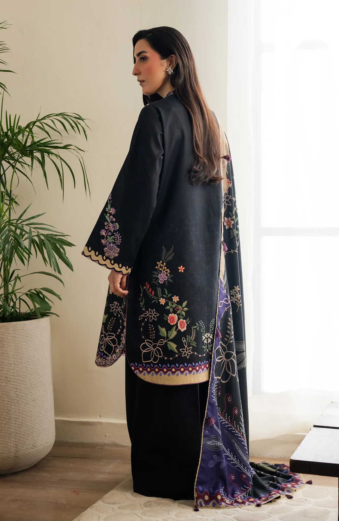 Bellini by Seran Unstitched Embroidered Khaddar 3 Piece Suit SN26UBW Nivelle D-04 - Winter Collection