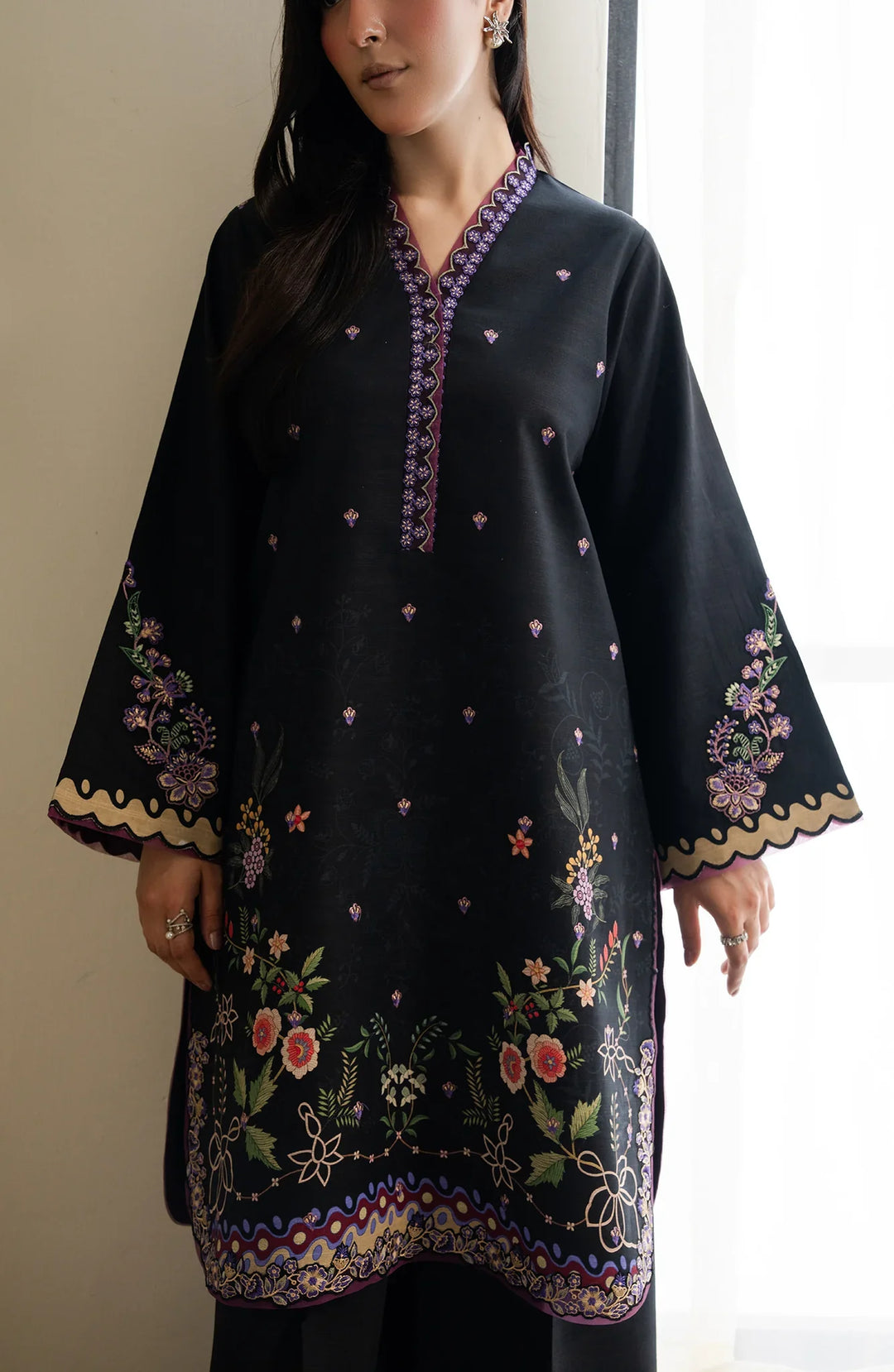 Bellini by Seran Unstitched Embroidered Khaddar 3 Piece Suit SN26UBW Nivelle D-04 - Winter Collection