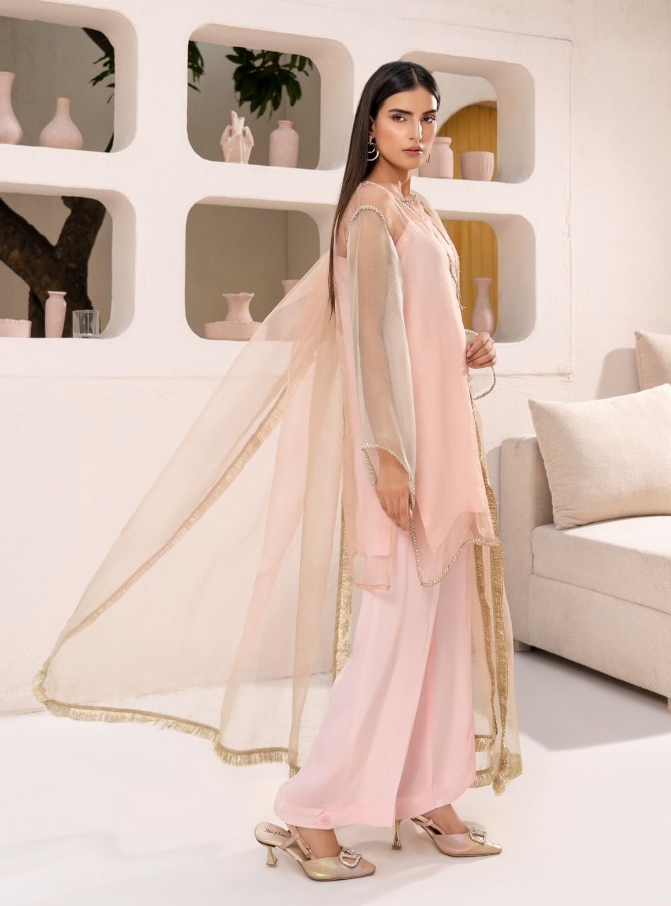 Irtiqa by Anayra Amal RTW Solids Organza 3 Piece Suit Suffuse Festive Collection